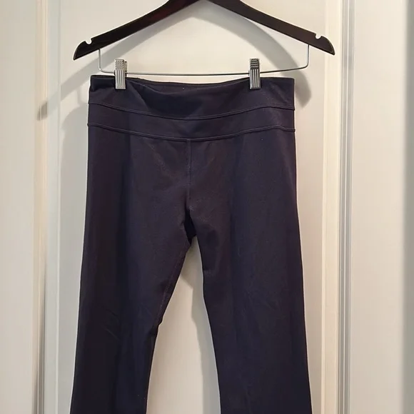 Like New! Lululemon Athletica women denim design leggings/inner pouch size 6 - Picture 6 of 12